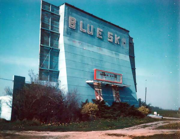 Blue Sky Drive-In Theatre - Fantastic Old Pic From Harry Mohney And Curt Peterson (newer photo)